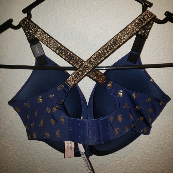 NWT Victoria's Secret Bra - Picture 6 of 11